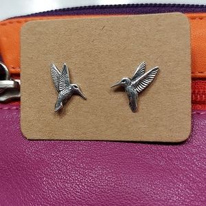 Retired James Avery tiny Hummingbird earrings